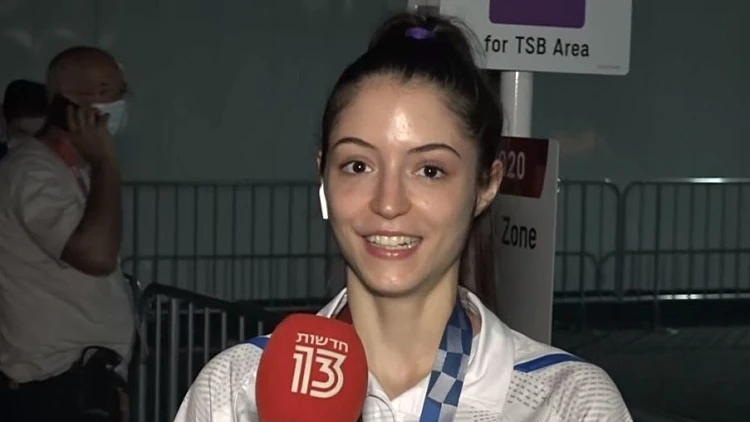 אבישג סמברג לאחר הזכייה: "הרגשתי שהמדליה בורחת לי"
