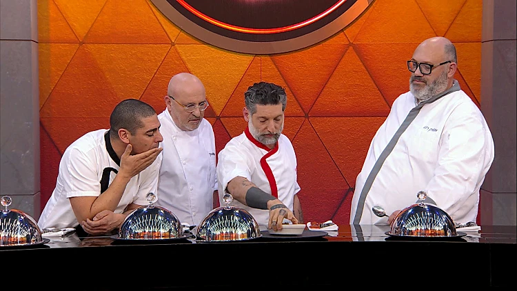 "זאת מנת דגל שאנשים חוזרים בשבילה": השפים טועמים את מנות האורז