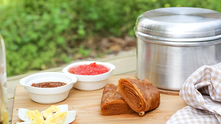 גם כשיש אזעקות: הישראלים שלא מוכנים לוותר על ג'חנון של שבת