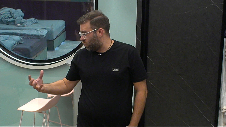 "העזרה שלך ריגשה אותי": אורן ומירי בדרך לפיוס?