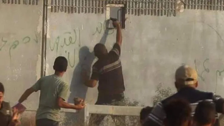 דיווח פלסטיני: המחבל שירה בלוחם מג"ב הסגיר עצמו לידי חמאס