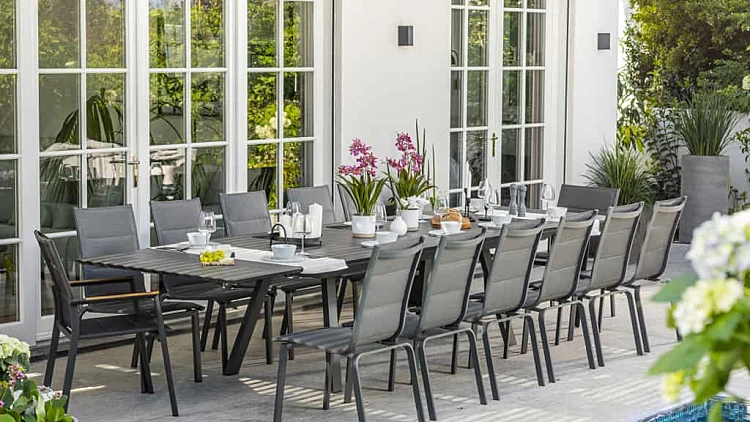 שולחן למרפסת ולגינה | רשת 13