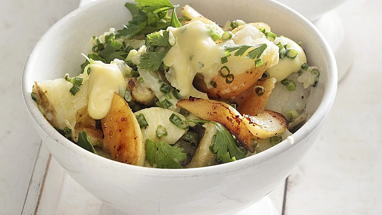 סלט כרובית ומיונז, ארז קומרובסקי