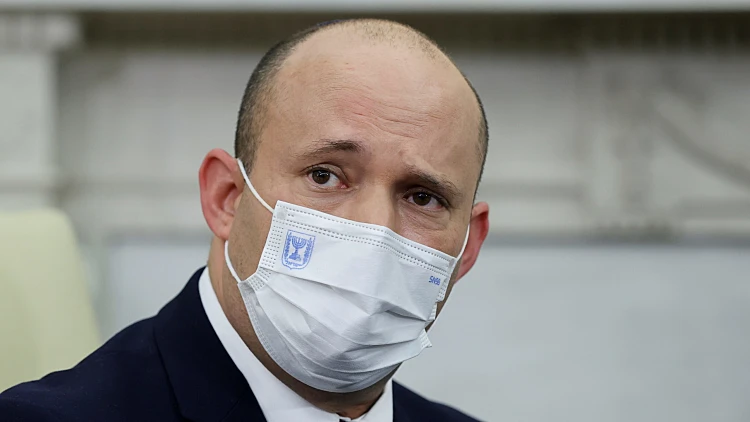 בנט: "עם כל הכבוד למומחים - חלקם לא רואים את התמונה המלאה"