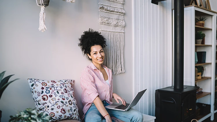 שילוב רגליים