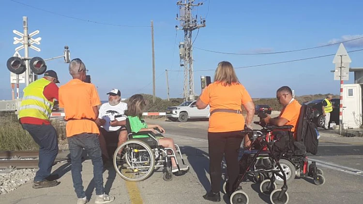 בפעם השנייה היום: הופסקה תנועת הרכבות בצפון בשל מחאת הנכים