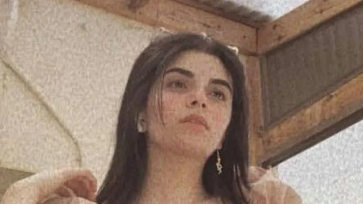 אסמאא עריאן בת 18