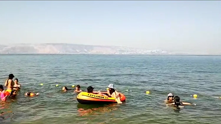 אתרי הטבע והגנים הלאומיים התמלאו במטיילים; אטרקציות מומלצות