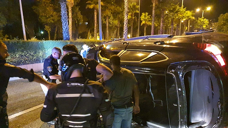 ניסיון דריסת שוטרים בקריית אתא