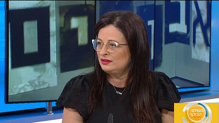 סיפורן הבלתי נתפס של התאומות אמה ומתילדה