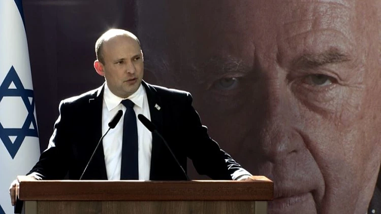 בנט בטקס האזכרה לרבין: "בשום מצב אסור לקרוע את העם"