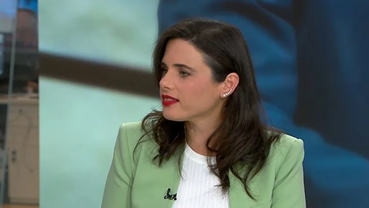 שקד: "לא עברתי המרה אידיאולוגית, אני מאובטחת בגלל הסתה"