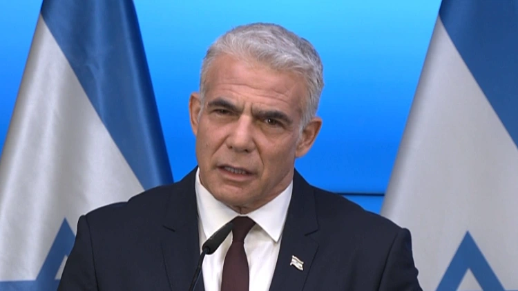 התחממות ביחסים: לפיד נפגש בישראל עם ראש המודיעין הפלסטיני