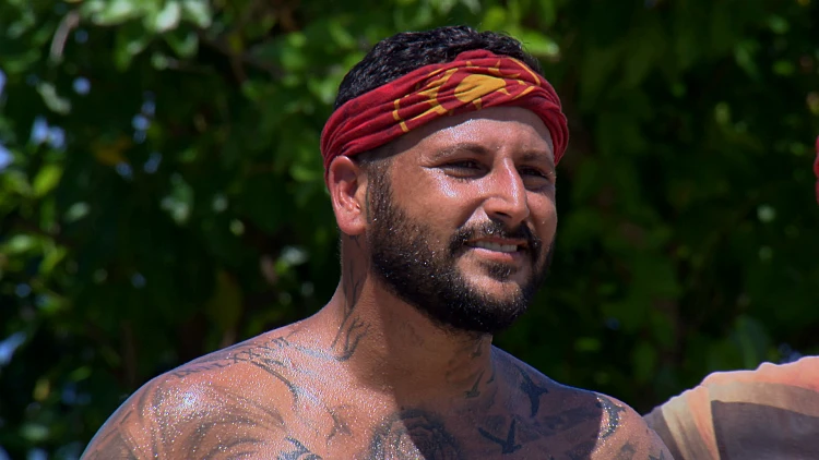 אוהד ניצח את מעיין בדו קרב - ונשאר שומר הבקתה