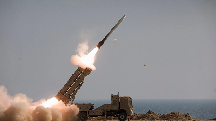 ישראל צריכה להציג איום אמין נגד איראן ולא דברי רהב