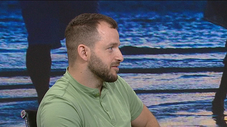 "אני סובל מפוסט טראומה, מחפש מישהי שתבין מורכבות": דרור מחפש אהבה