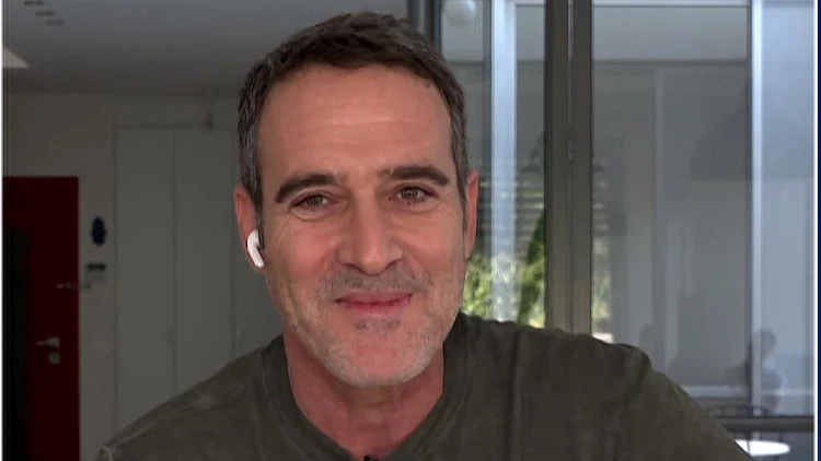 זהר שטראוס על תרגיל ההדחה, היחסים המתוחים על האי והנקמה באסי