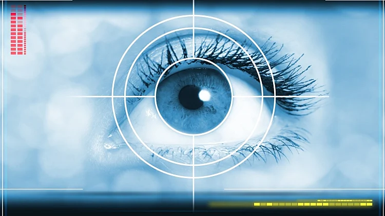 הסרת משקפיים בלייזר- על הבטיחות שבניתוח הנפוץ | רשת 13