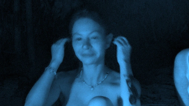 "זאת הפעם הראשונה שלי": אלה מתרגשת מהקידוש על האי