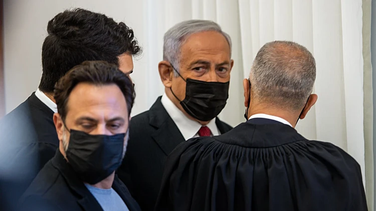 ההסכמות והפערים: פרטי המו"מ להסדר הטיעון של נתניהו