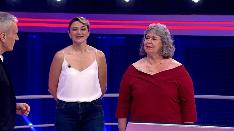 הכירו במהלך מחקר על סרטן העור - ונשארו חברות: המשחק של לני ותמר