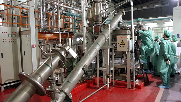 עובדים במתקן גרעין כ-400 קילומטרים מטהרן איראן