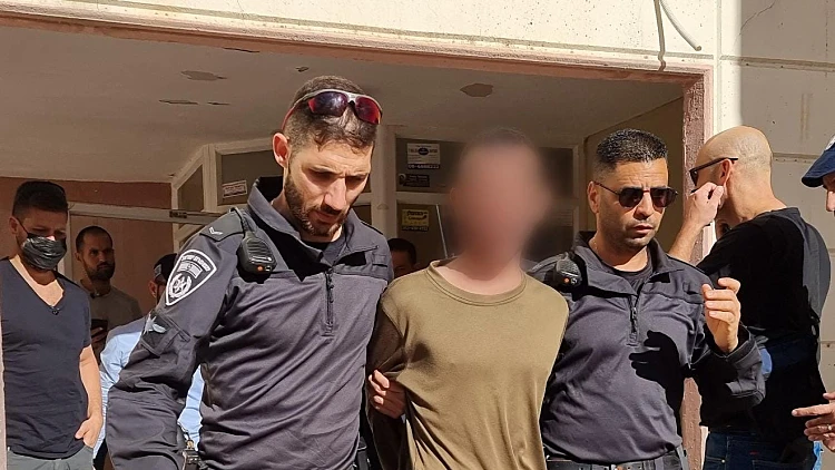 חשד לפיגוע בקריית גת: בן 70 נדקר ונפצע קל - חשוד נעצר