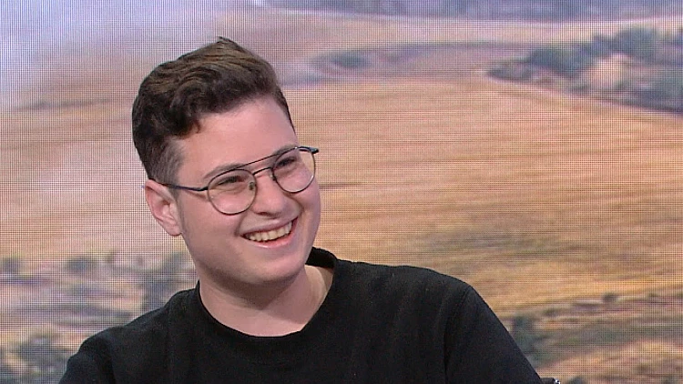 "החרדים צריכים לעדכן גרסה": המהפך של ג'ף מילדה חרדית לטרנסג'נדר