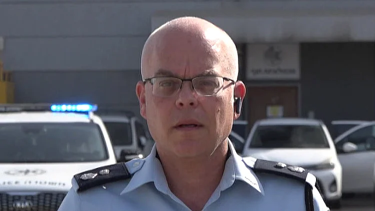 שוטר הותקף באכזריות בסופר: טיפל בתיק של אלימות במשפחה