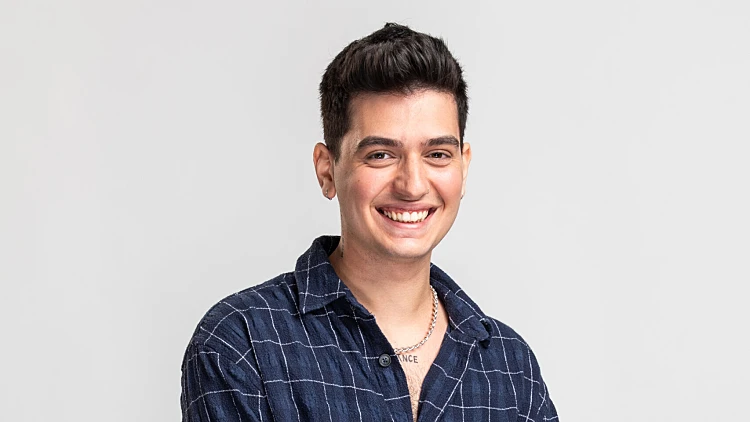 "עם כל שלב שעובר, התחרותיות נכנסת לפעולה". ראיון בלעדי עם אלי חולי