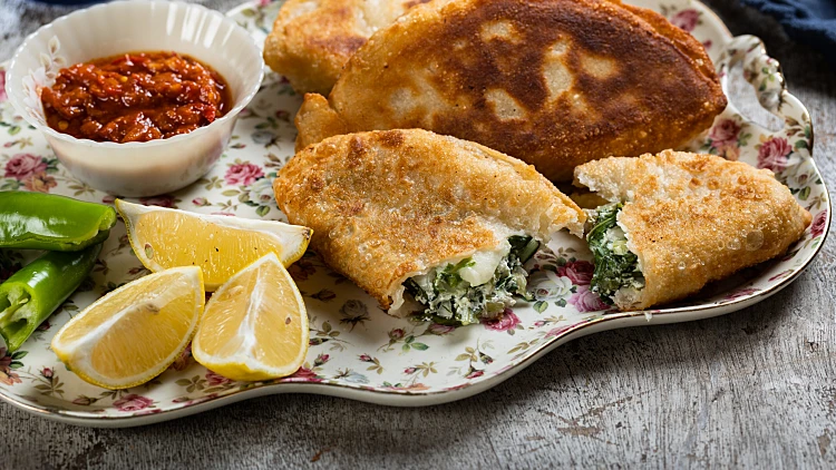 לכבוד משימת האירוח במשחקי השף: 3 מאפים מהירים לאירוח ספונטני