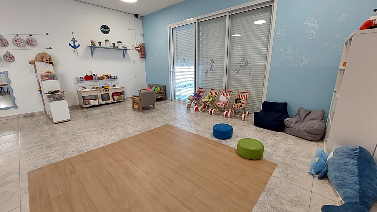 גן תלתלים וטף