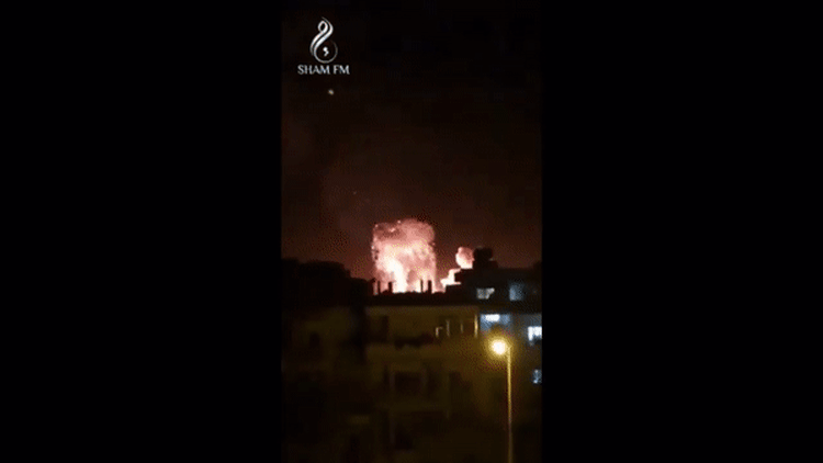דיווחים בסוריה: ישראל תקפה משלוח נשק איראני בלטקיה