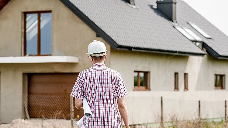 איך בוחרים אנשי מקצוע לשיפוץ הבית? הינה כמה טיפים מנצחים לשיפוץ חלק | רשת 13