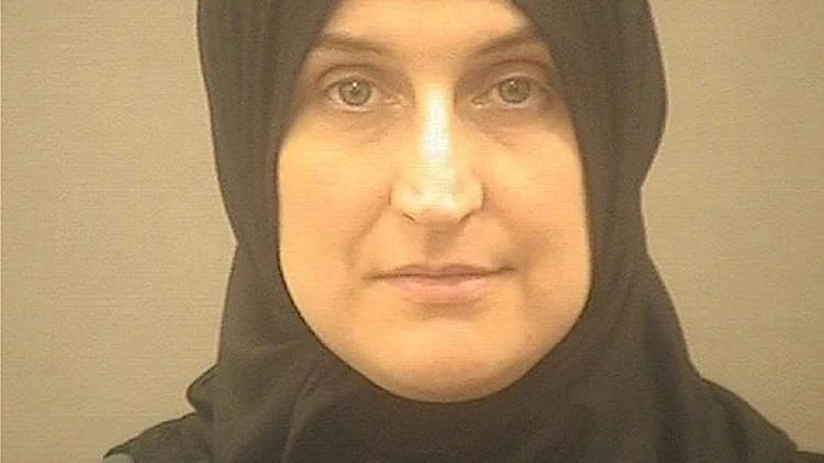 ארה"ב: מורה לשעבר מואשמת בהנהגת פלוגת דאעש – לבנות בלבד | חדשות 13