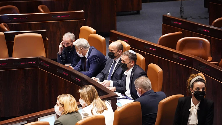 חוק האזרחות של שקד אושר: ח"כים ממרצ ומרע"ם יצאו מהמליאה