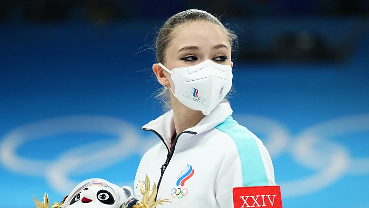 רק בת 15 וכבר נקלעה לפרשת סמים: השערורייה הרוסית החדשה באולימפיאדת בייג'ינג