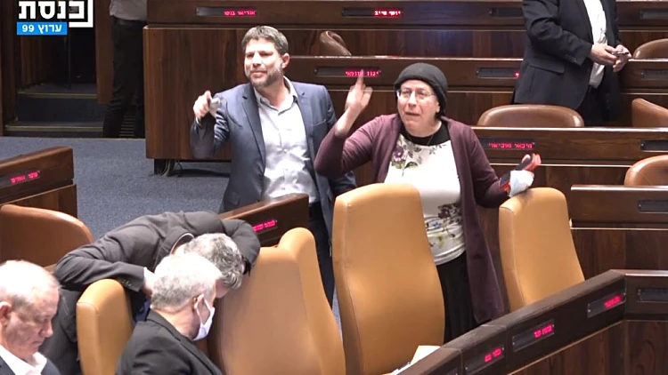 מהומה בכנסת בעקבות מעצר לילי בחומש: "בושה"