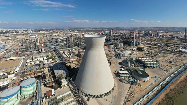 הממשלה אישרה: פעילות התעשייה הפטרוכימית בחיפה תופסק