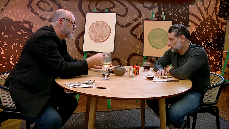 "לא מעניין אם חריף להם - זה בסדר אם הקהל לא יבין בהתחלה": אסף עושה סדר במסעדה