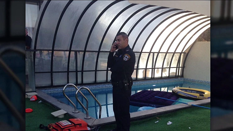 טרגדיה במסיבת הרווקים: מה גרם למותו של צעיר בבריכה בצימר?