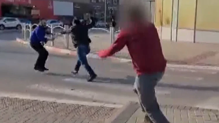 טרור קטלני בבאר שבע: 4 נרצחו בפיגוע משולב