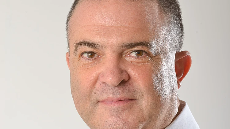 שלומי לחנה | יועץ אסטרטגי שיווקי ומרצה לשיווק | רשת 13