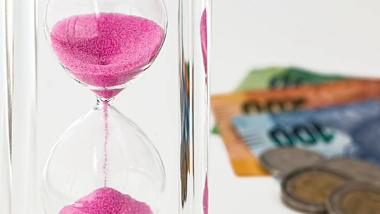 4 סוגיות על השקעה לטווח ארוך | רשת 13