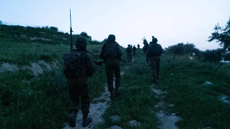 שניים נפצעו כשנורו בכניסה לשכם - צה"ל ממשיך לפעול בג'נין