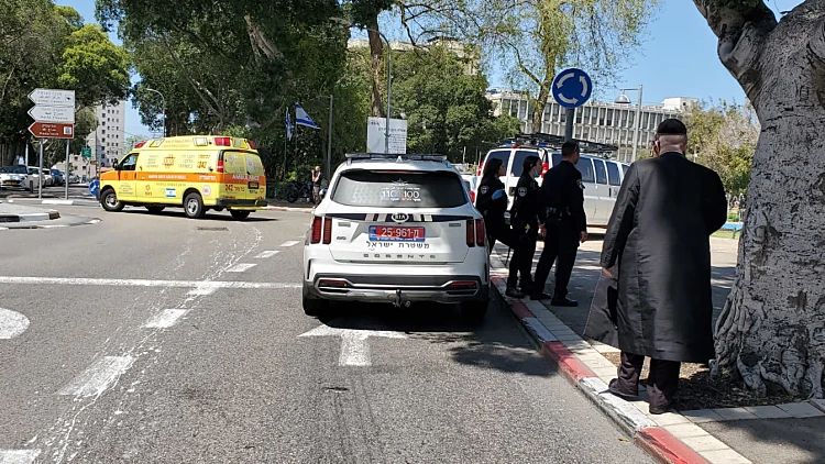 הפצוע בפיגוע הדקירה בחיפה משחזר: "היא צעקה משהו בערבית ורצה אליי עם סכין"