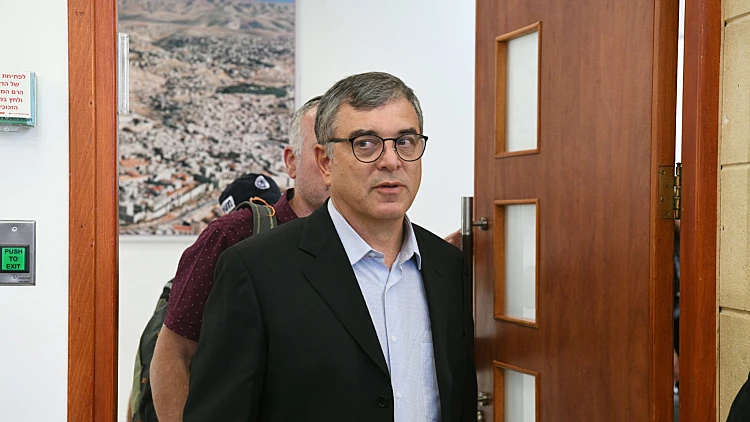 פילבר משנה גרסה: ייתכן ופירשתי לא נכון את תנועת היד של נתניהו