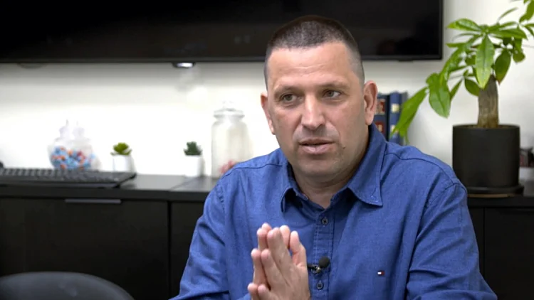 אימת השוטרים: החוקר שפותח הכל על אלשיך, שי ניצן - ואיך סירסו את מח"ש