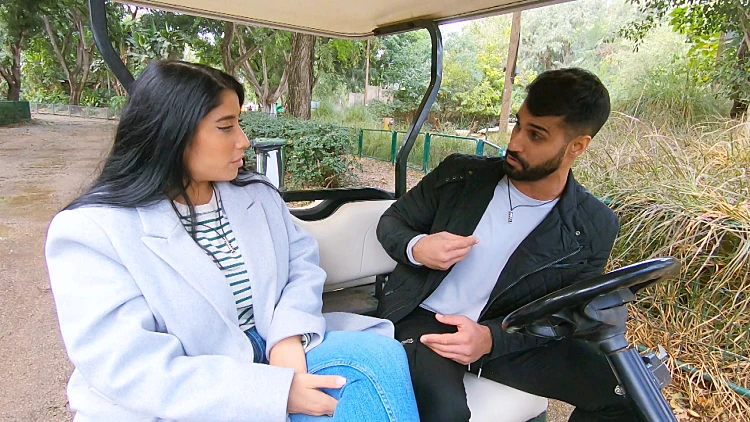 הבדיחה שהרגיזה את דנה: "חי בסרט, אני לא אוהבת שאתה עושה את זה"; "את מגזימה"