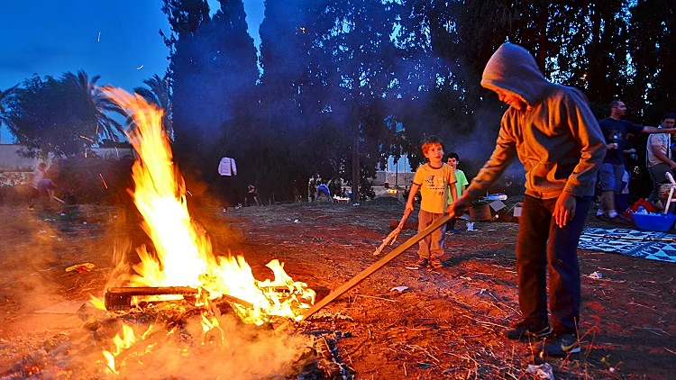 ל"ג בעומר, מדורה, אש